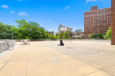 3725 Henry Hudson Parkway W Bronx NY 10463