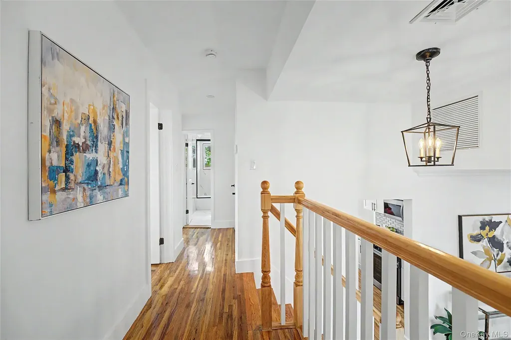 51 Stephen Street Levittown NY 11756