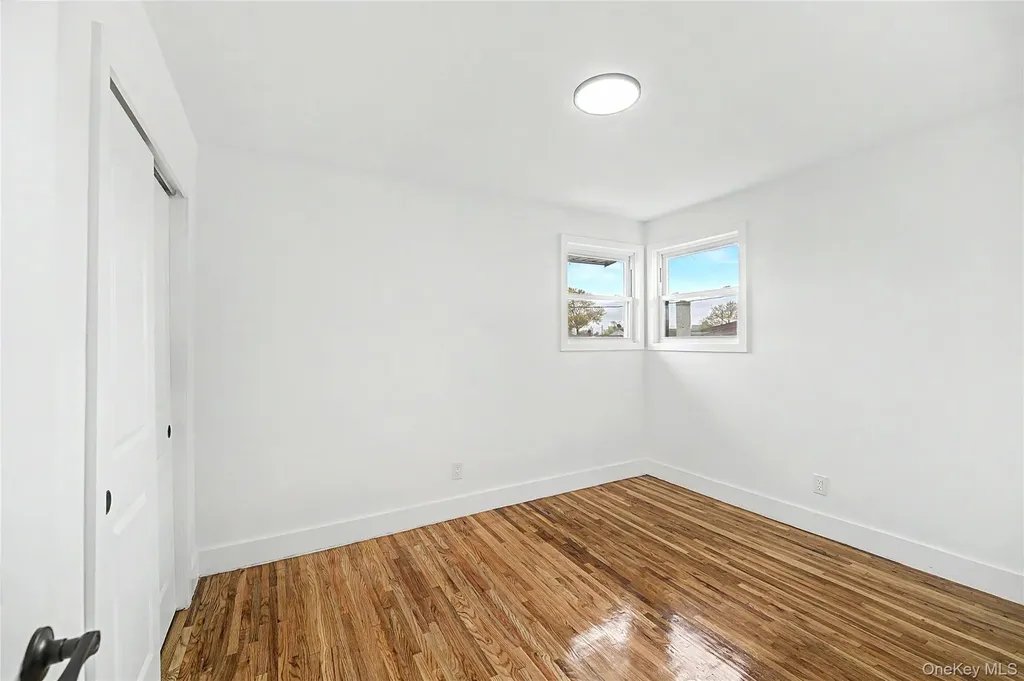 51 Stephen Street Levittown NY 11756