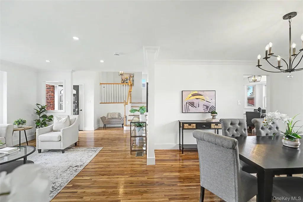 51 Stephen Street Levittown NY 11756