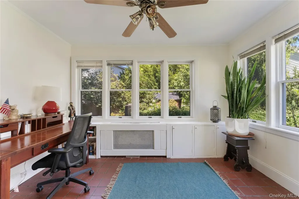 81 Walgrove Avenue Dobbs Ferry NY 10522