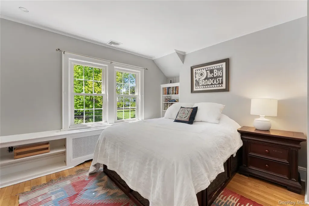 81 Walgrove Avenue Dobbs Ferry NY 10522