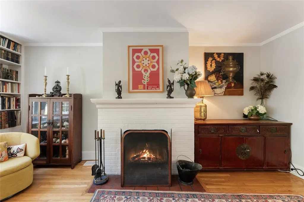 81 Walgrove Avenue Dobbs Ferry NY 10522