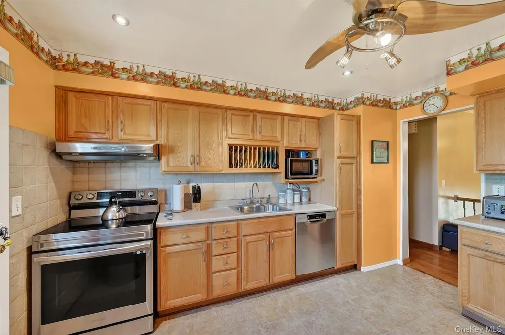 122 Rolling Meadows Road Middletown NY 10940