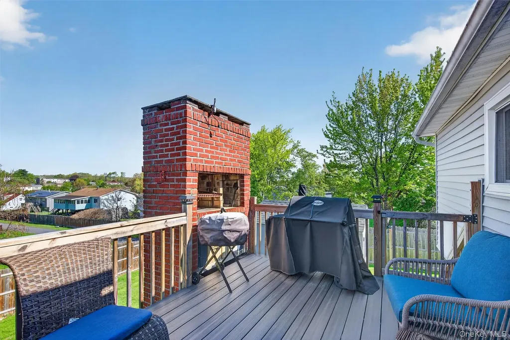 122 Rolling Meadows Road Middletown NY 10940