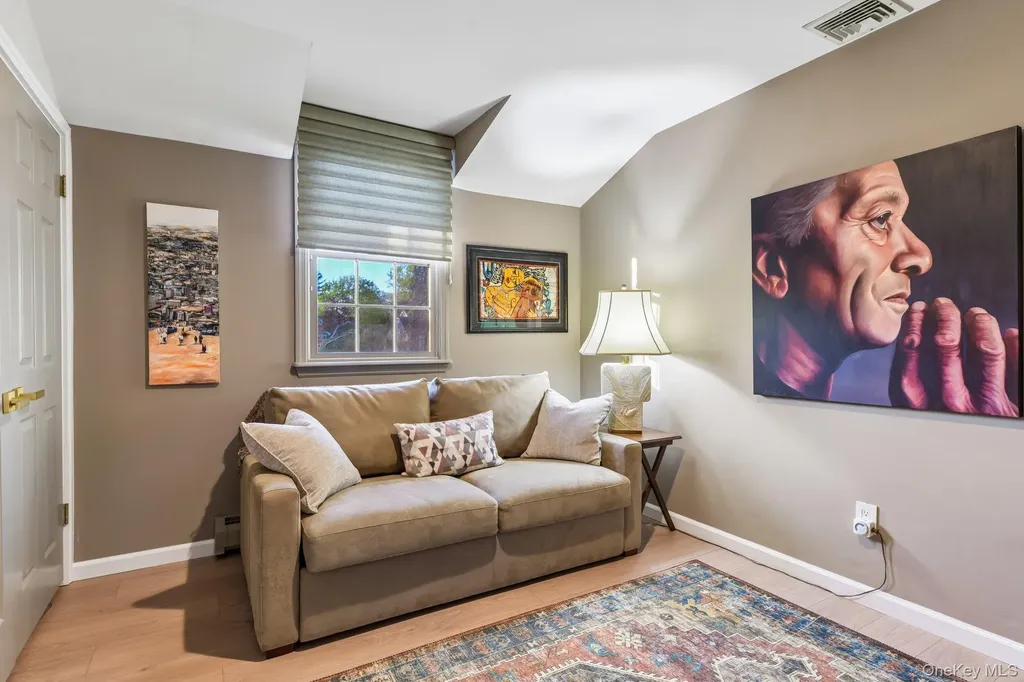 46 O'connell Court Great River NY 11739
