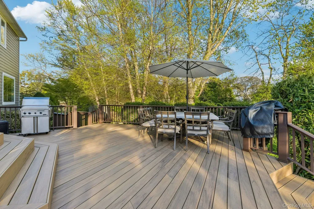 46 O'connell Court Great River NY 11739