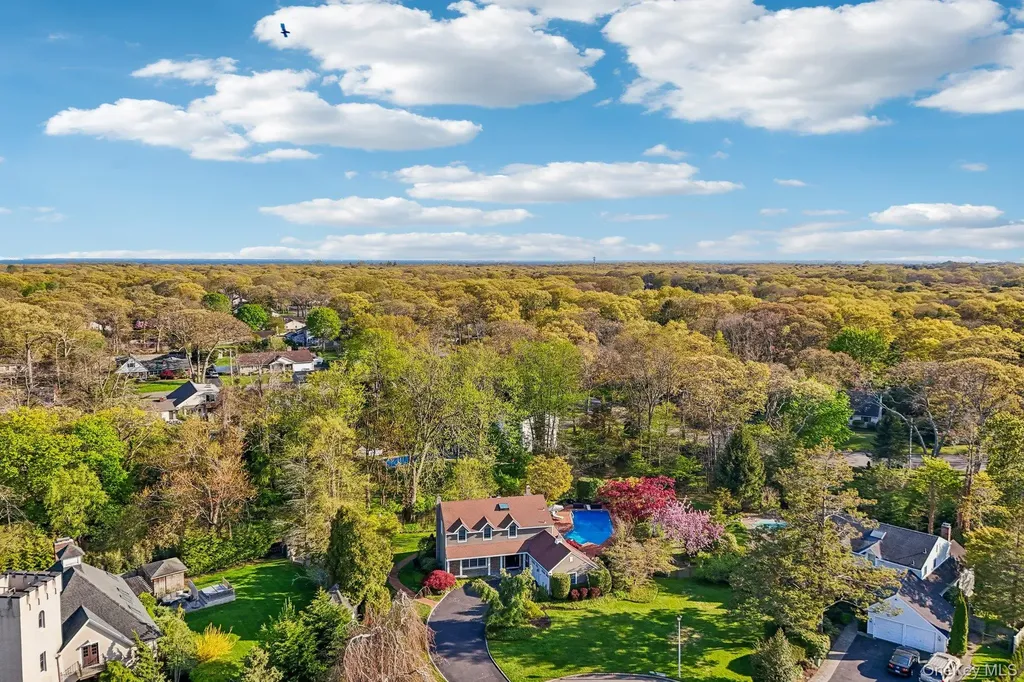 46 O'connell Court Great River NY 11739