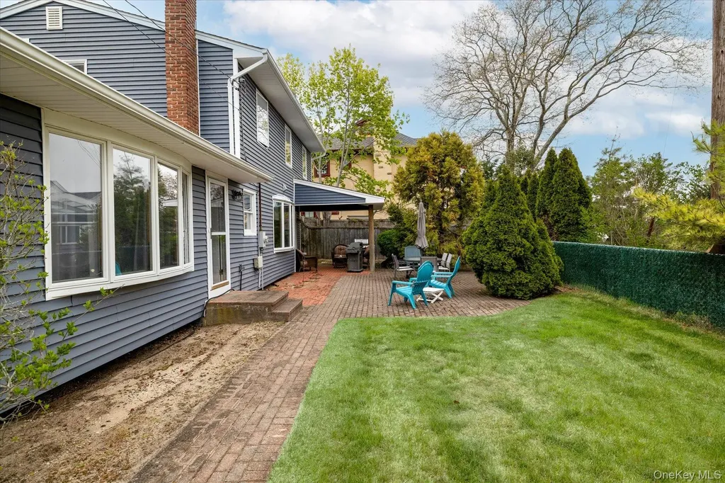 142 E Shore Drive Massapequa NY 11758