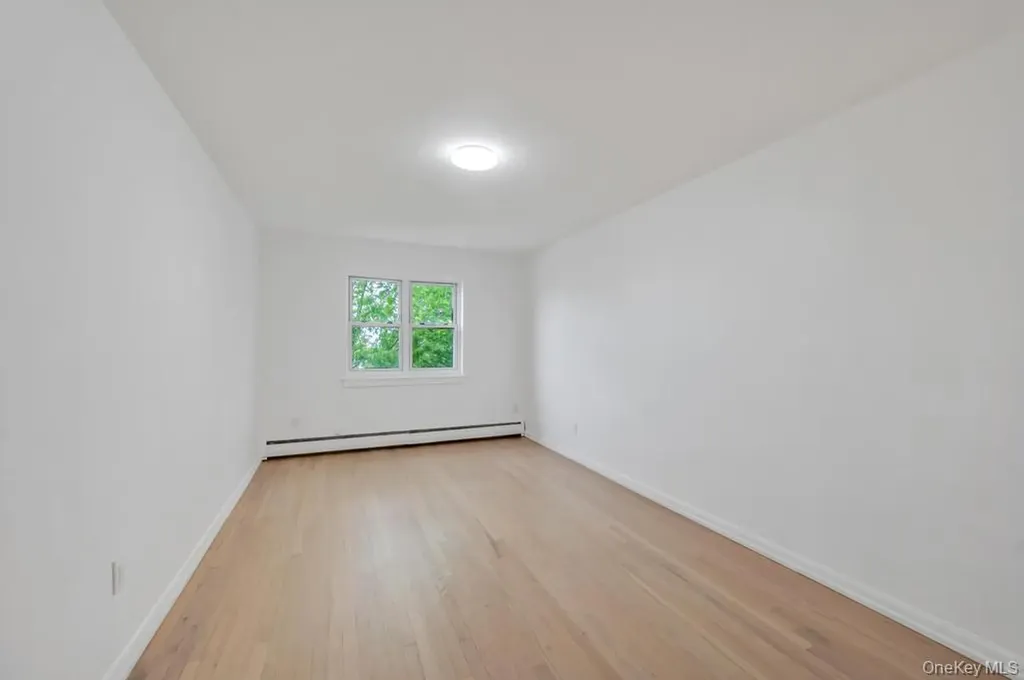 7416 85th Road Woodhaven NY 11421