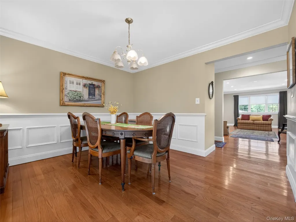 68 Bon Aire Circle Suffern NY 10901