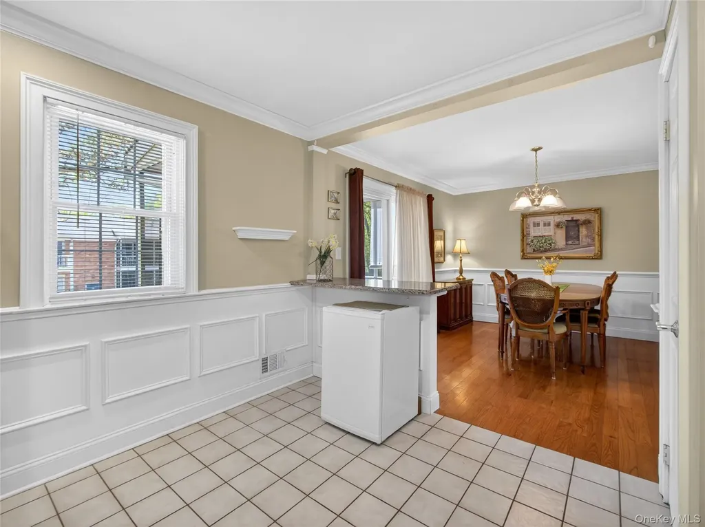 68 Bon Aire Circle Suffern NY 10901