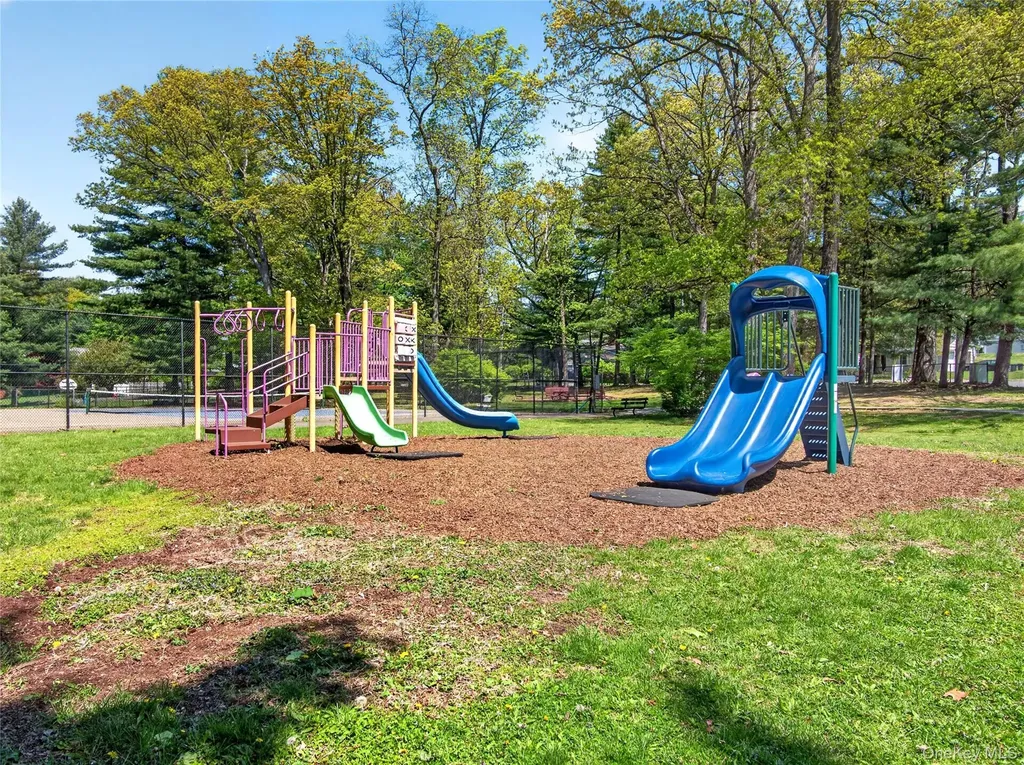 68 Bon Aire Circle Suffern NY 10901