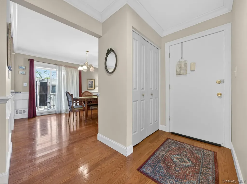 68 Bon Aire Circle Suffern NY 10901
