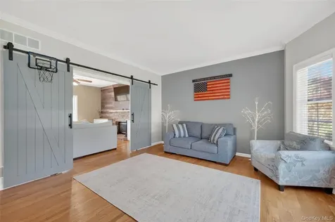 72 Brookside Lane Lagrangeville NY 12540