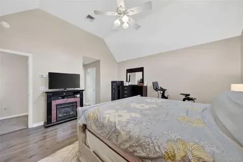 72 Brookside Lane Lagrangeville NY 12540