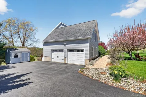 72 Brookside Lane Lagrangeville NY 12540