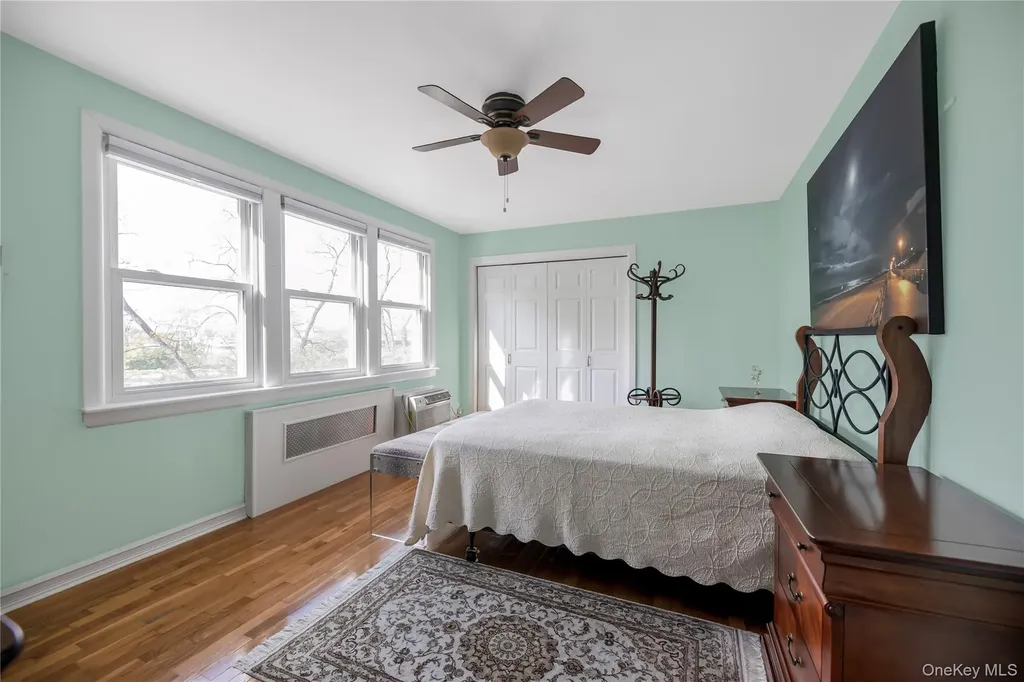 71 Lawrence Park Crescent Bronxville NY 10708