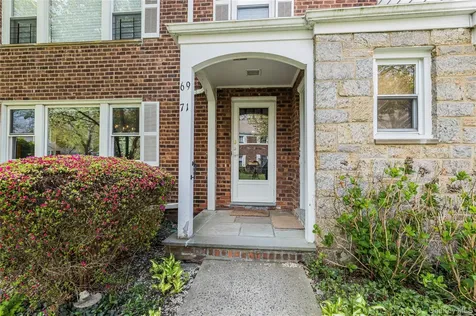 71 Lawrence Park Crescent Bronxville NY 10708