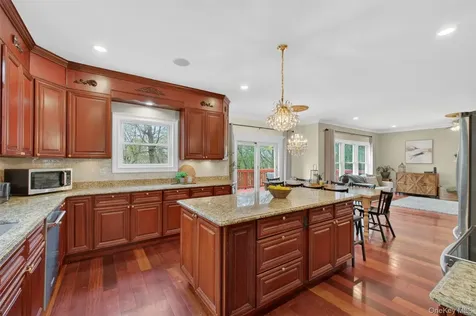 55 Twilight Lane Putnam Valley NY 10579
