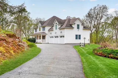 55 Twilight Lane Putnam Valley NY 10579