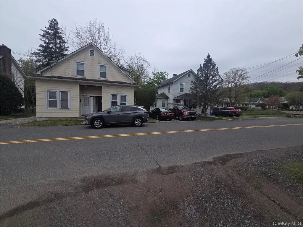 11 Eagle Valley Road Sloatsburg NY 10974