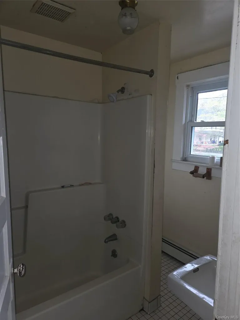 11 Eagle Valley Road Sloatsburg NY 10974