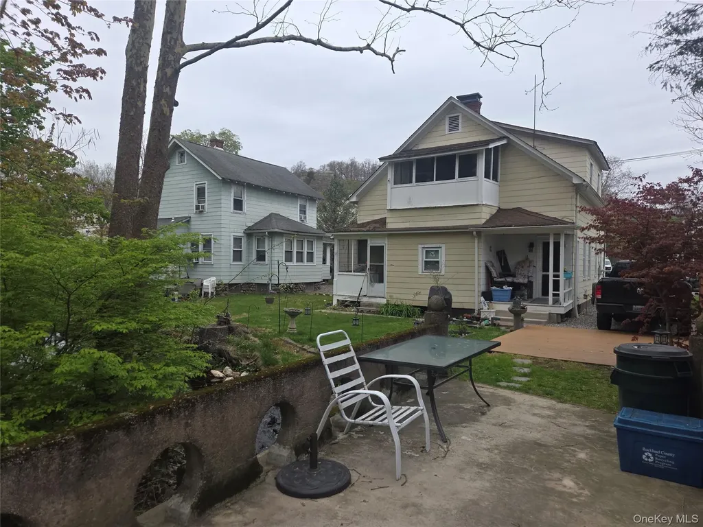 11 Eagle Valley Road Sloatsburg NY 10974