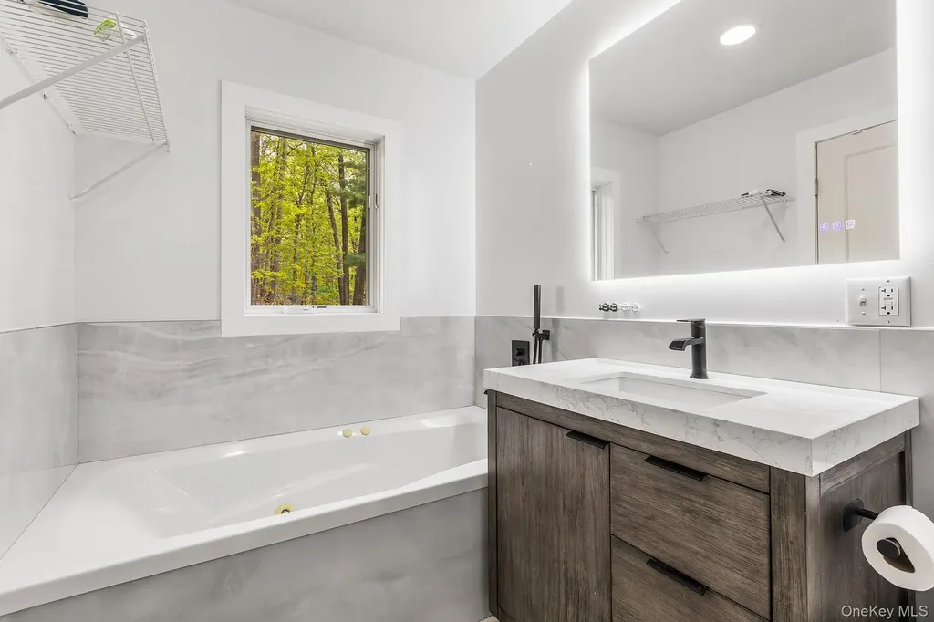 1470 Maiden Lane Yorktown Heights NY 10598
