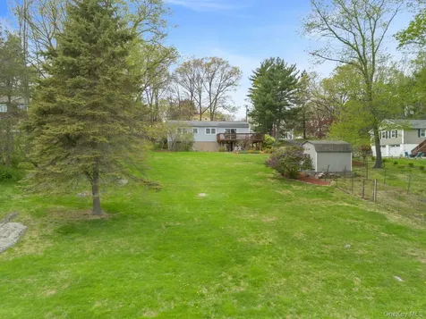 29 Hilltop Drive North Salem NY 10560