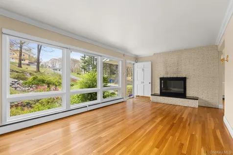 29 Hilltop Drive North Salem NY 10560