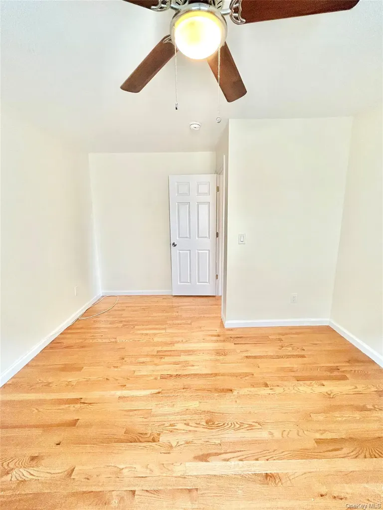 164 Rossiter Avenue Yonkers NY 10701