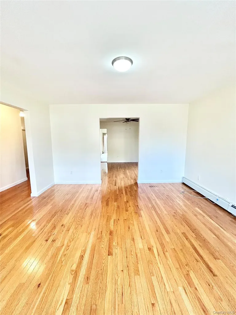 164 Rossiter Avenue Yonkers NY 10701
