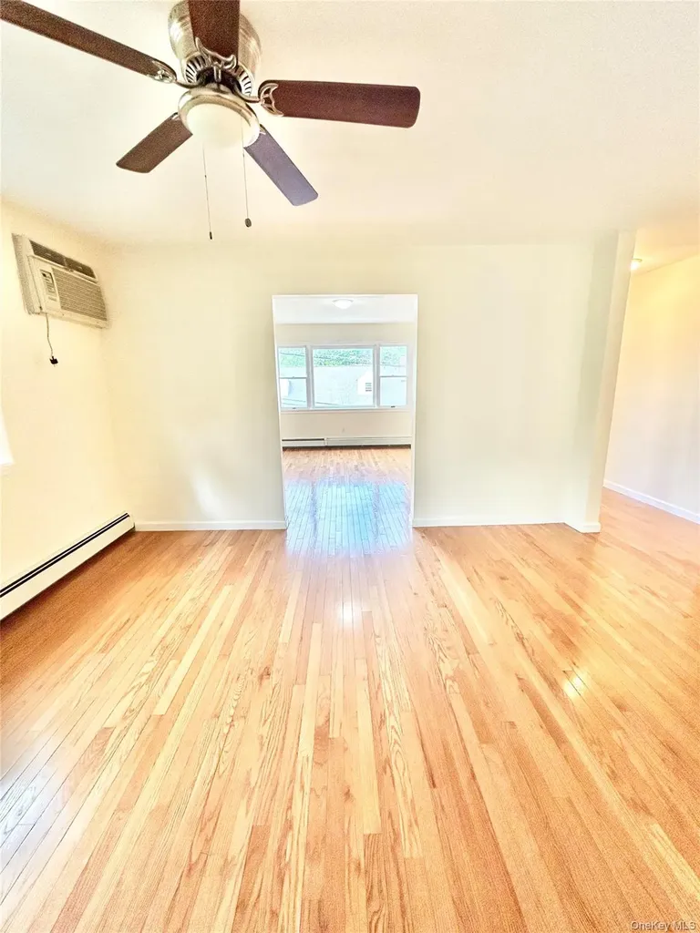 164 Rossiter Avenue Yonkers NY 10701