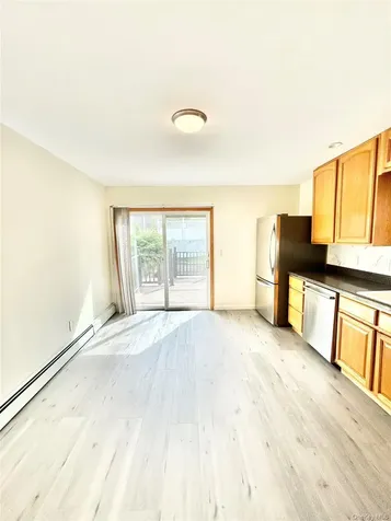 164 Rossiter Avenue Yonkers NY 10701