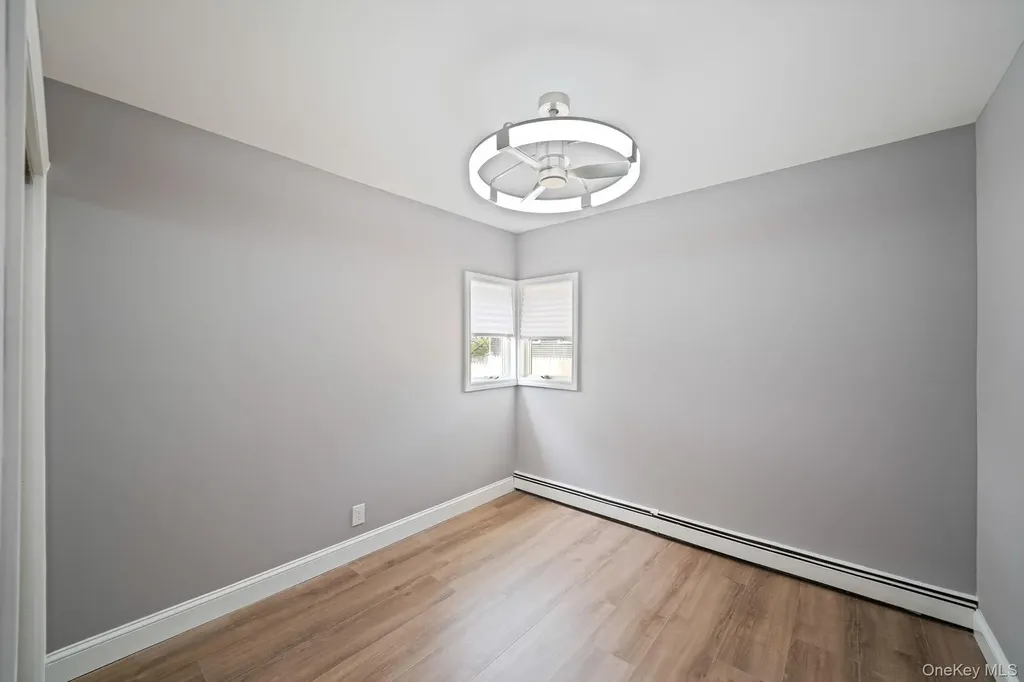 94 Rosemary Lane Centereach NY 11720