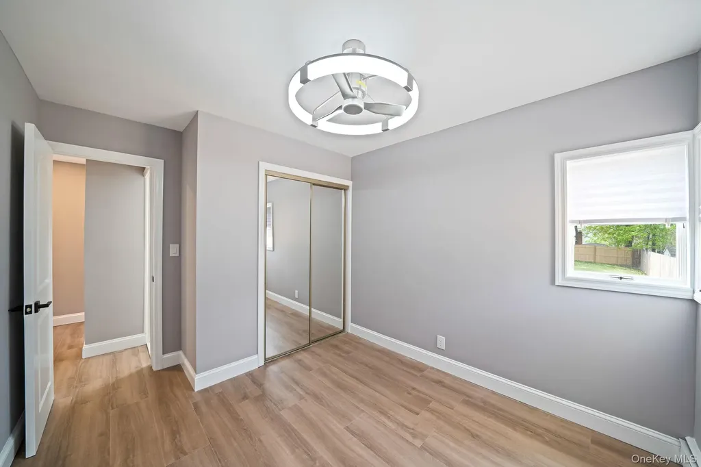 94 Rosemary Lane Centereach NY 11720