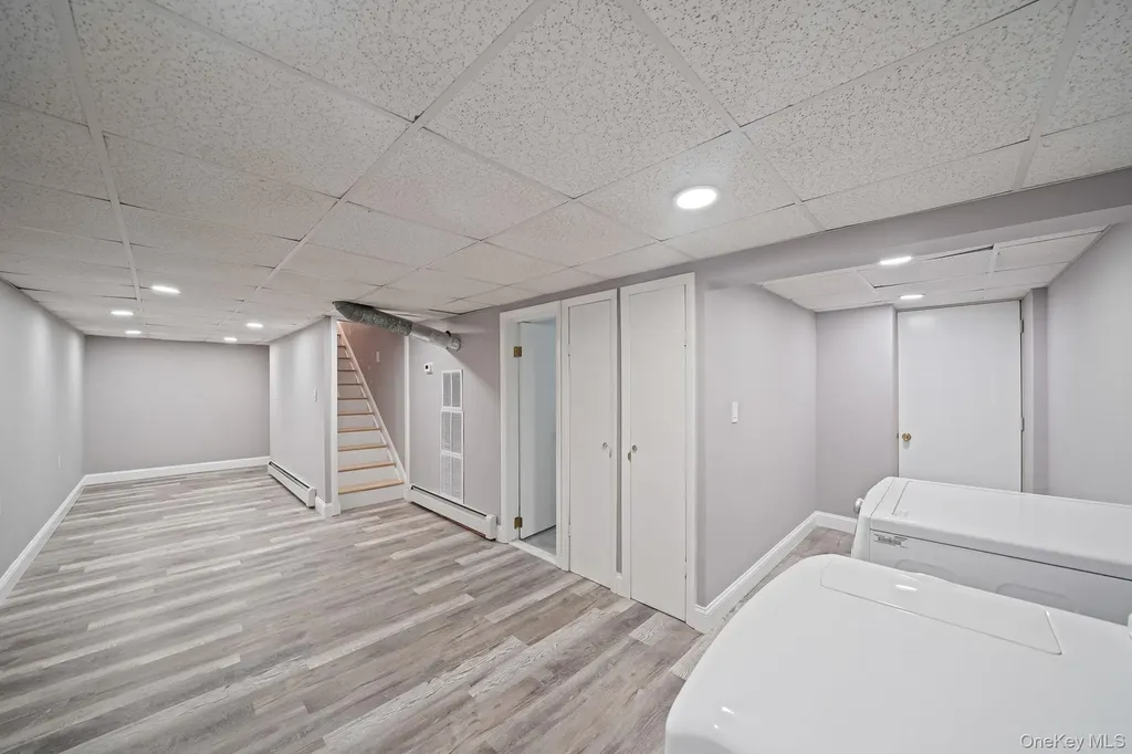 94 Rosemary Lane Centereach NY 11720