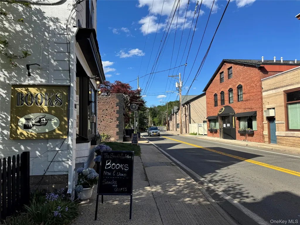 646 Main Street Sparkill NY 10976