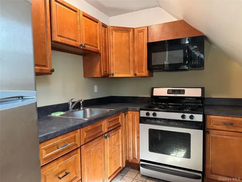646 Main Street Sparkill NY 10976