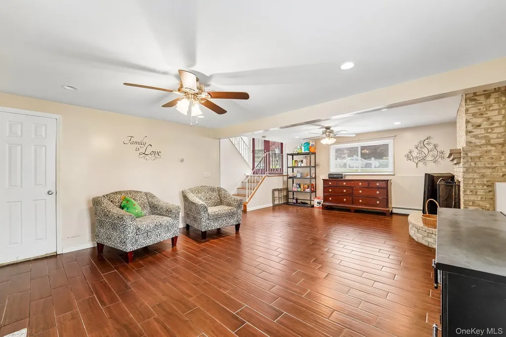 100 Fairmont Road Mahopac NY 10541