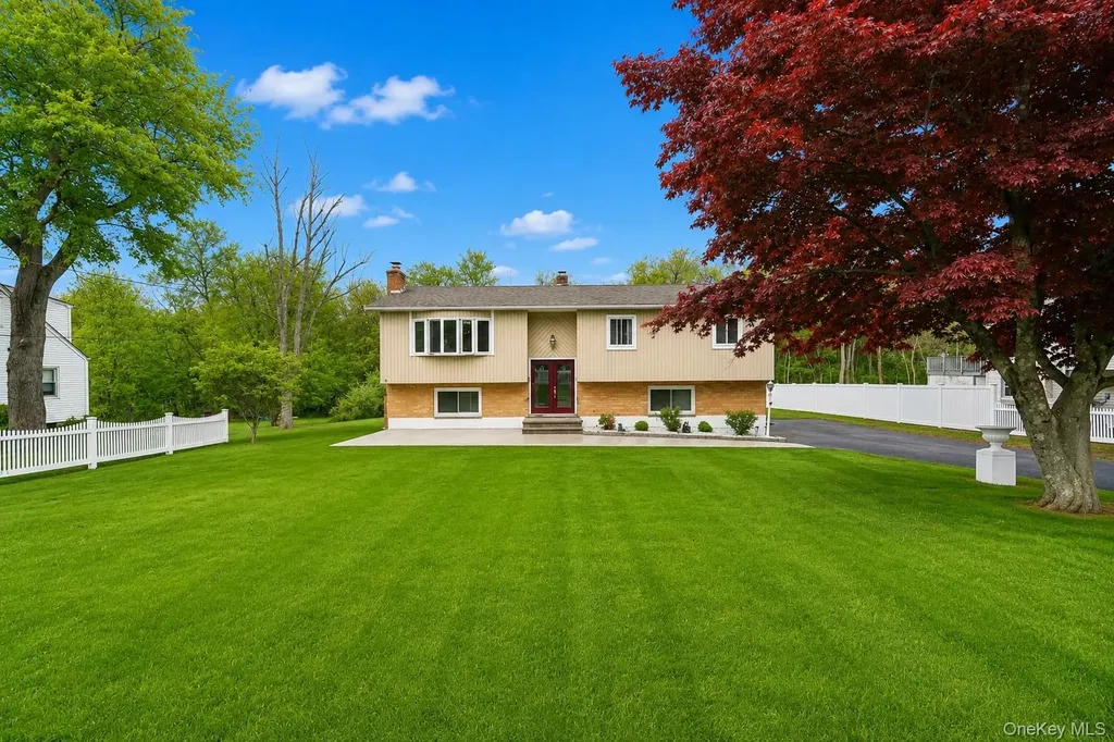 100 Fairmont Road Mahopac NY 10541