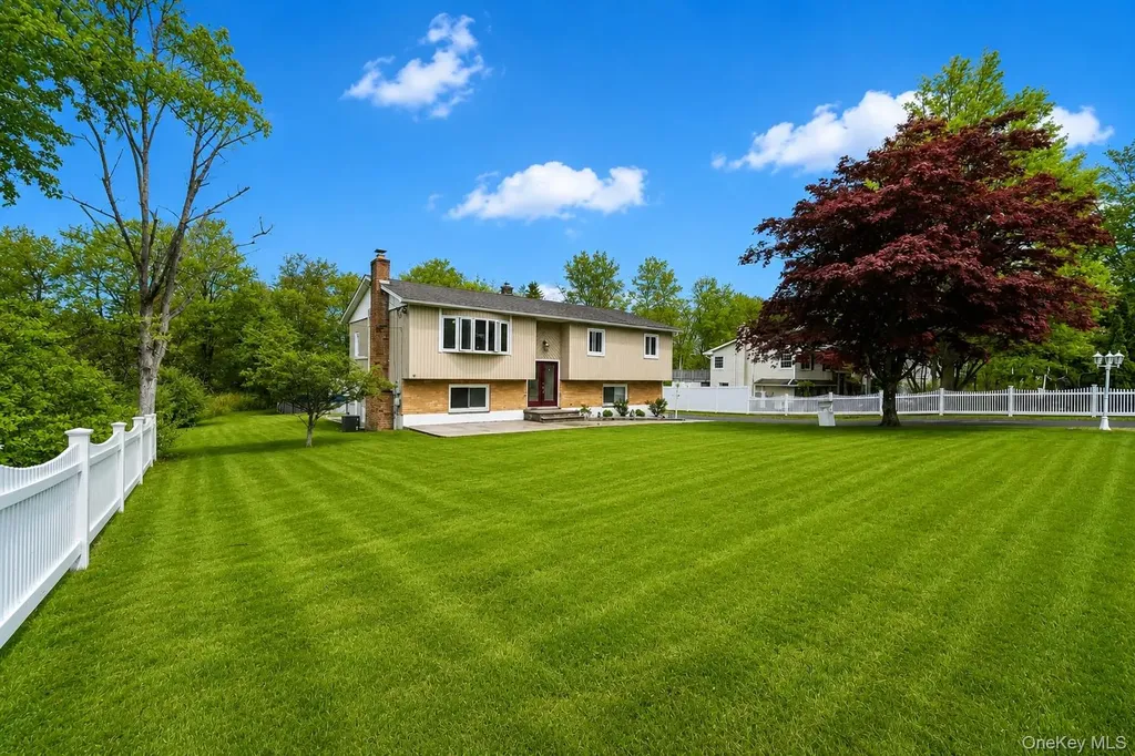 100 Fairmont Road Mahopac NY 10541