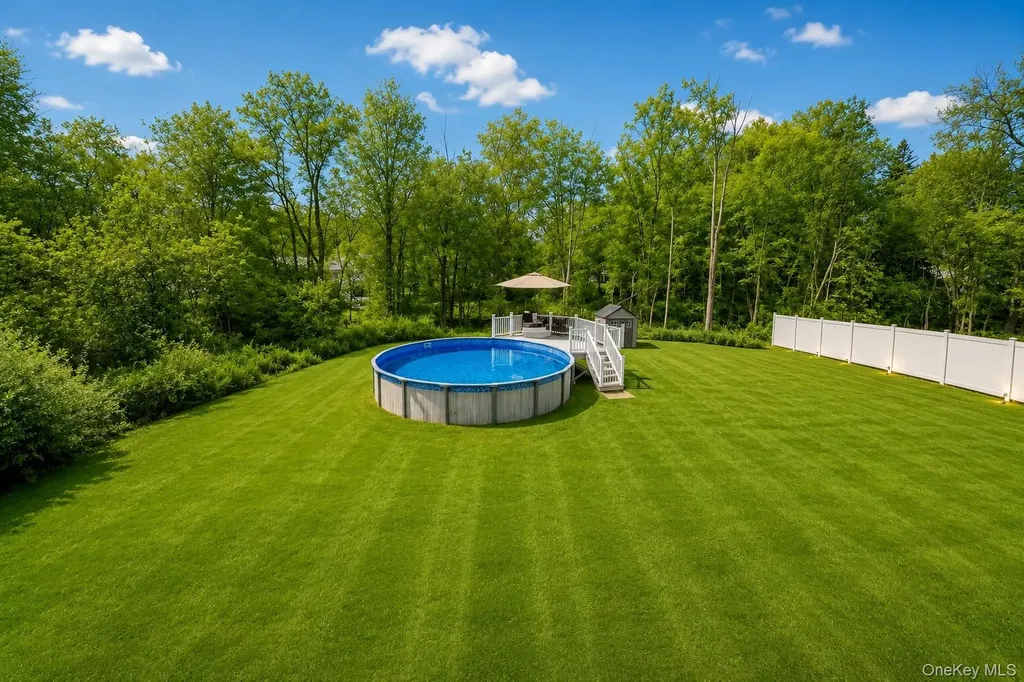 100 Fairmont Road Mahopac NY 10541