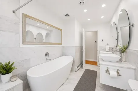 100 Fairmont Road Mahopac NY 10541