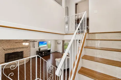 100 Fairmont Road Mahopac NY 10541