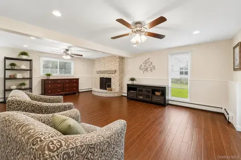100 Fairmont Road Mahopac NY 10541