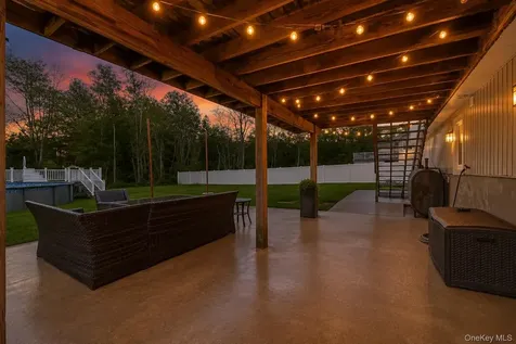 100 Fairmont Road Mahopac NY 10541
