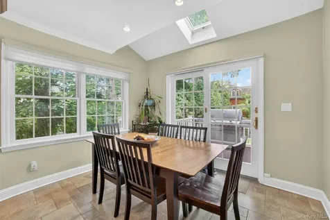 110 Park Drive Eastchester NY 10709