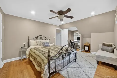110 Park Drive Eastchester NY 10709